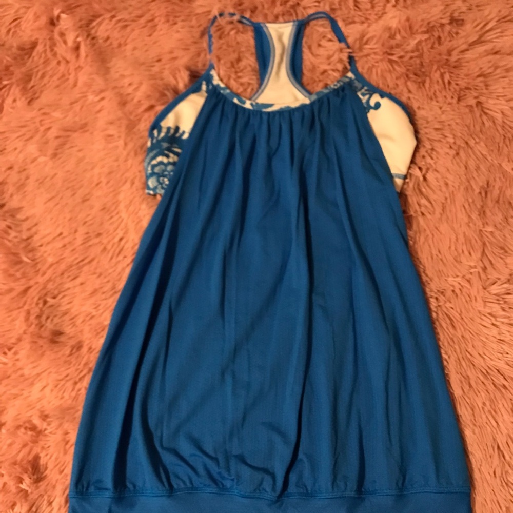GUC Lululemon tank top💙